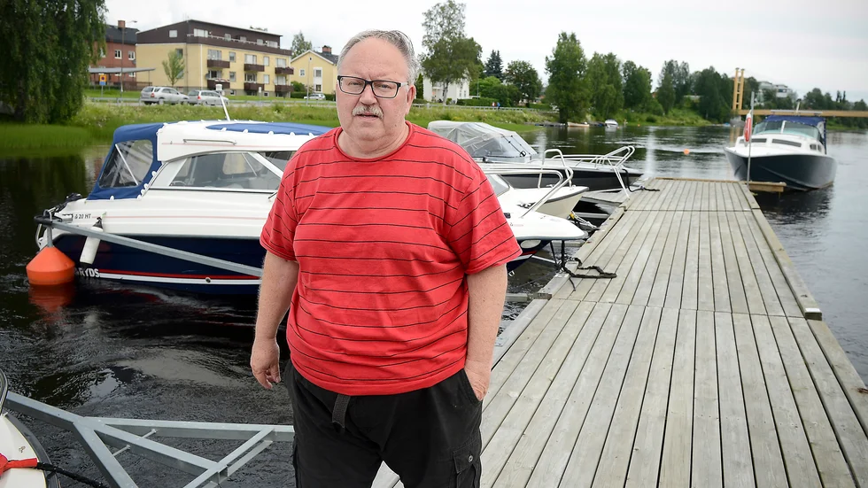 Ingen tömningsstation. På Manheimskajen som drivs av Guldstadens båtklubb finns i dag ingen tömningsstation. Hans Erixon tror inte att kommunen skulle ge pengar till en heller. Foto: Leif Andersson.