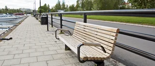 Inte en enda bänk att vila sin trötta kropp på