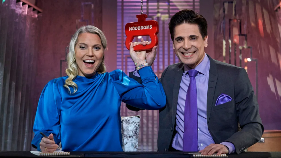 De två journalisterna Carina Bergfeldt och Marcus Oscarsson tävlade tillsammans.