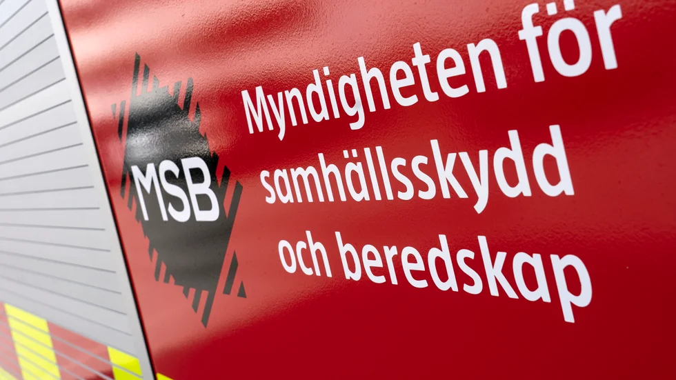 Kommunikationssystemet Rakel som används för kommunikation mellan samhällsviktiga aktörer som polis, ambulans och räddningstjänst ska ersättas av ett nytt system. Kostnad 7,3 miljarder kronor.