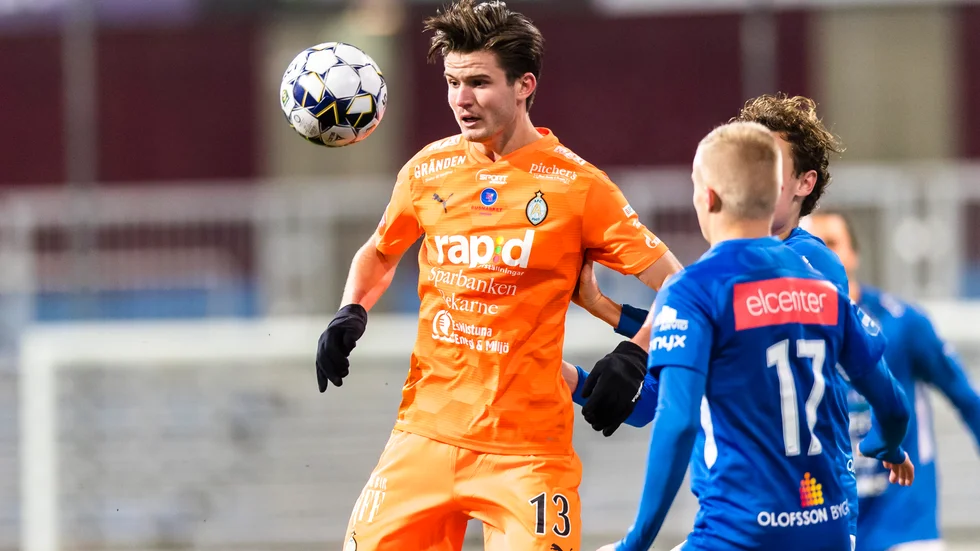 Wilhelm Loeper har skrivit ett treårsavtal med Helsingborg.