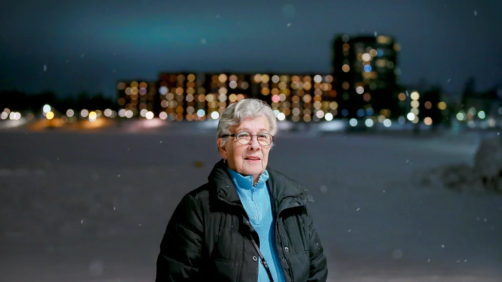 Det är här bakom sig som Ulla Vanhaniemi så gärna skulle vilja se en sandstrand, ett Cobacabana, för Luleåborna. Förslaget la hon fram redan på 1990-talet.