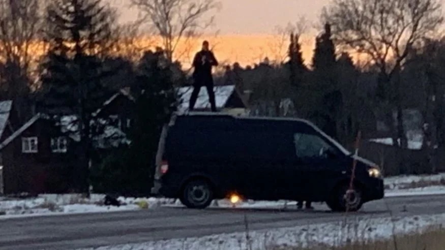 På måndagsmorgonen fick polisen larm om att en man blivit bortförd mot sin vilja och misshandlad. 