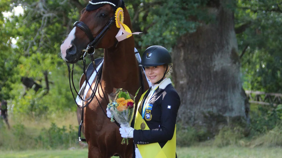 Matilda Illerfelt och Bento D såg till att behålla den placering som man hade på väg in i SM-finalen. De två första dagarnas fina ritter vägde upp för misstagen i küren.