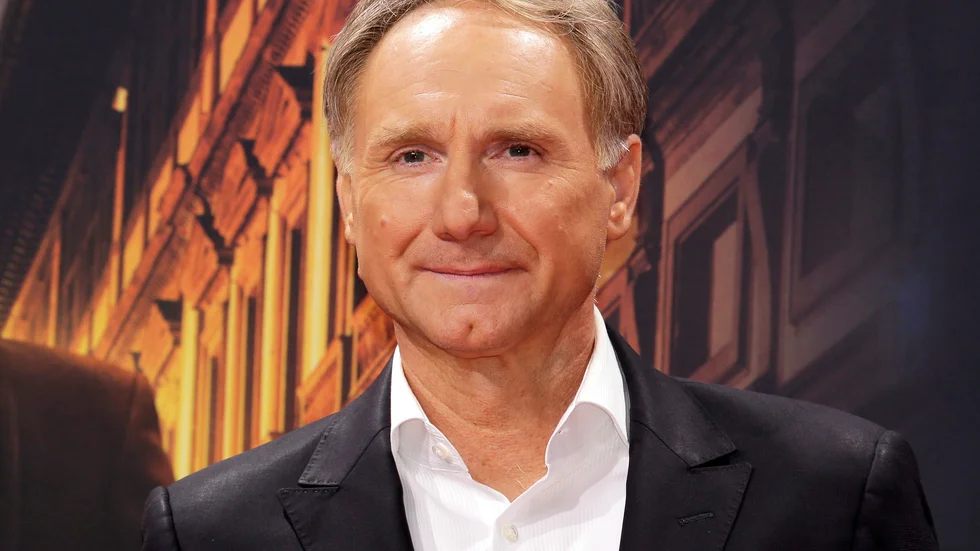 Dan Brown är mest känd för sina storsäljande kriminalgåtor, som "Da Vinci-koden" och "Änglar och demoner". Nu ger han ut en tonsatt barnbok. Arkivbild.