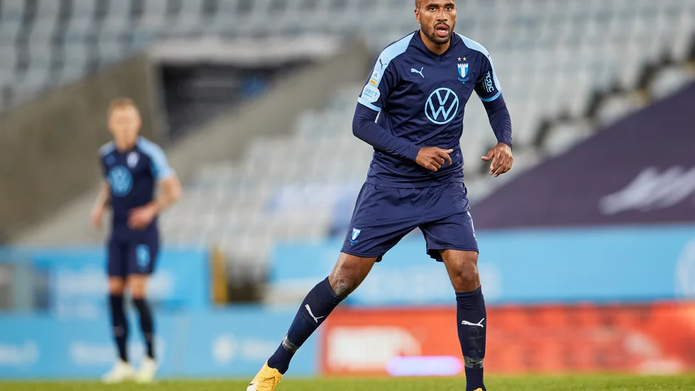 Malmö FF och anfallaren Isaac Kiese Thelin möter på torsdag spanska La Liga-laget Granada på hemmaplan i ett avgörande playoff till gruppspelet i Europa League. Arkivbild.