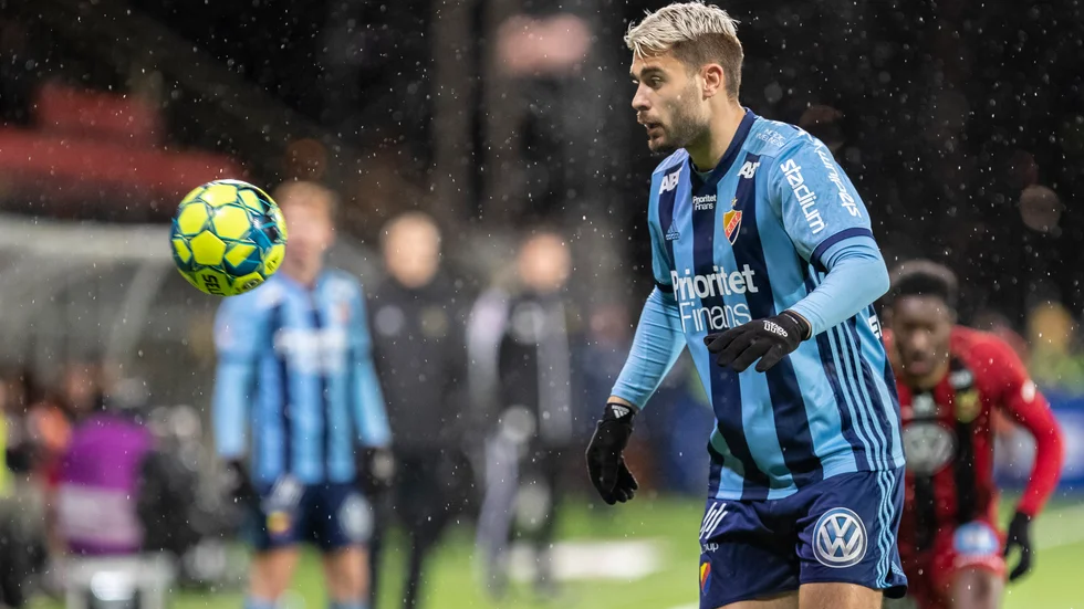 Astrit Ajdarevic under en allsvensk match förra hösten.