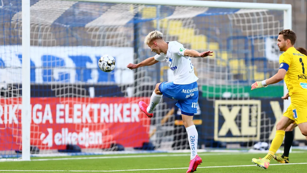 Pontus Almqvist. 