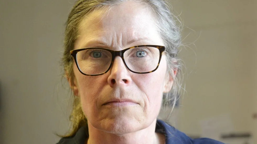 "Det har gått troll i den där bussen", säger verksamhetschef Carola Wallstål som hoppas att den ska komma inom några veckor. (Arkivbild)