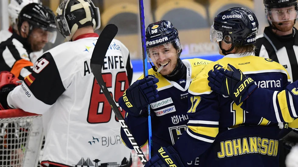 Fredrik Forsberg, tremålsskytt i HV71.