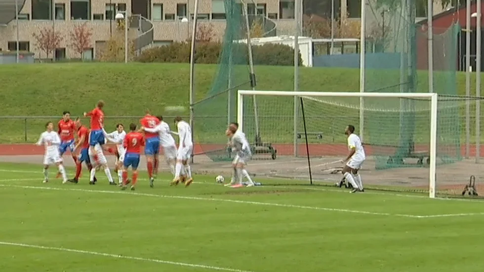 Bissarna tog ledningen mot Sollentuna, men det höll inte hela vägen. Se målen från matchen nedan.