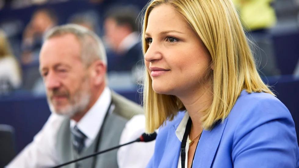 Moderaternas Arba Kokalari i EU-parlamentet. Arkivfoto.