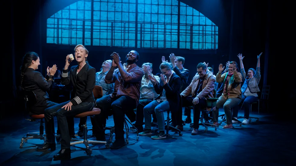 Musikalen "Come From Away" har Nordenpremiär på Östgötateatern i Norrköping på lördag. En ensembleföreställning med 14 skådespelare på scenen samtidigt nästan hela tiden.