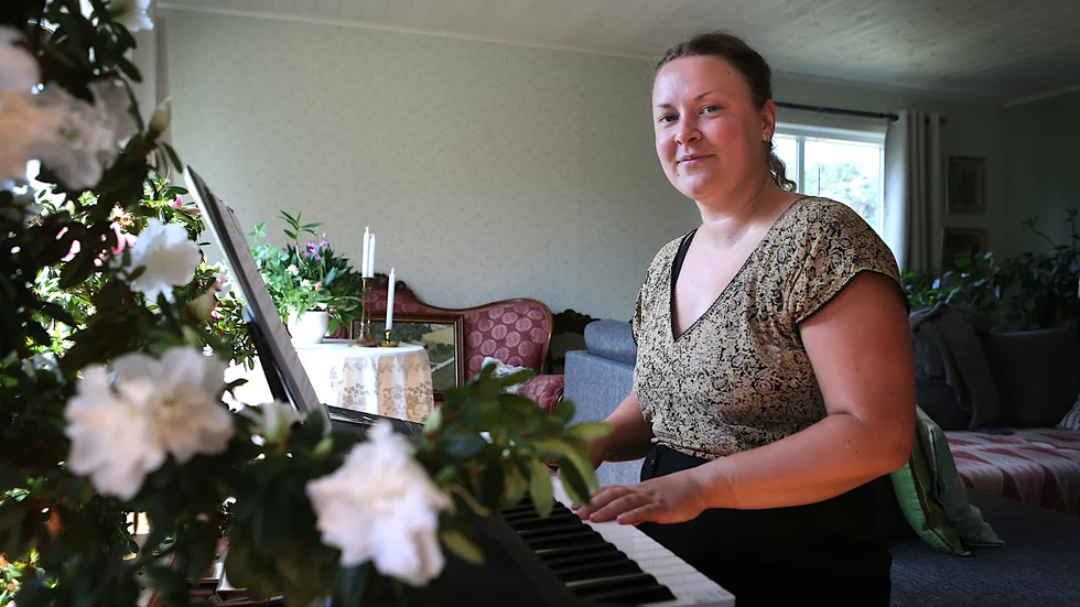 Förberedelserna inför rollen som syster Angelica i Puccinis opera pågår för fullt hemma i Gammelgarn.