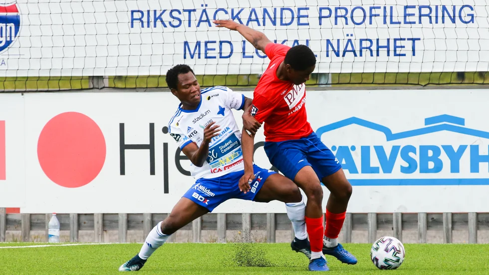 Sylvester Simba har lämnat IFK Luleå under sommaruppehållet.
