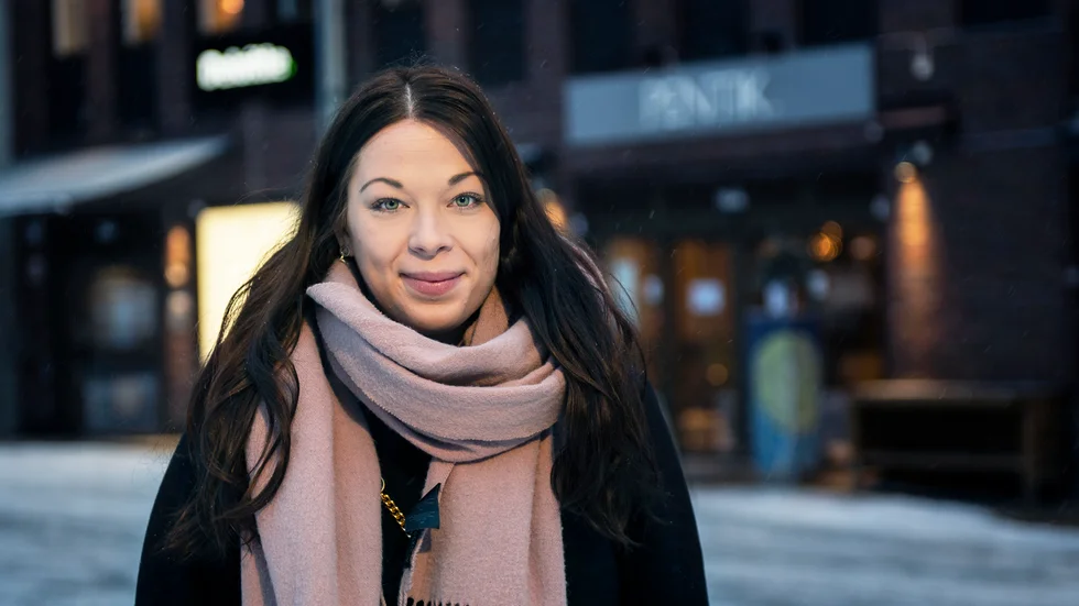 Eva-Lena Fredriksson jobbar som assistant manager på Deloitte i Luleå. "Jag är en person som tycker om nya utmaningar och utveckling. Det får man här", säger hon.