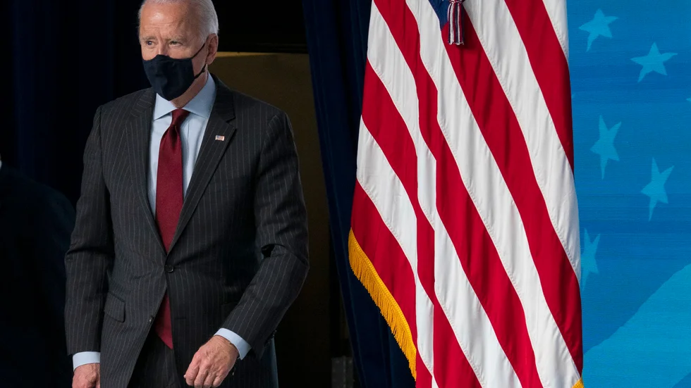 President Joe Biden kommer hålla i en tyst minut på måndagen för att hedra de över 500 000 amerikaner som dött i covid-19.