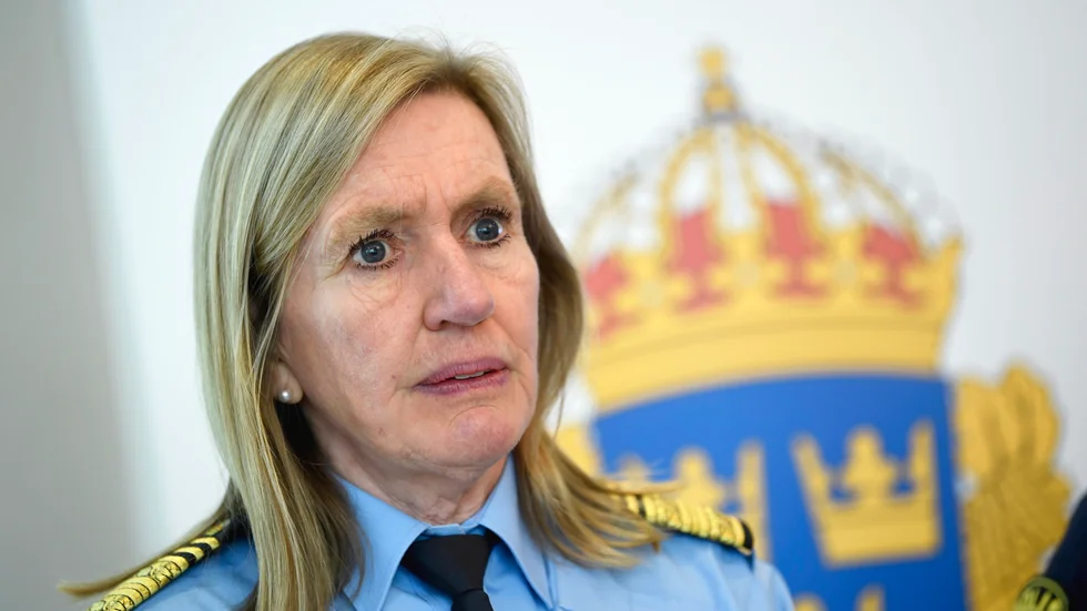 Carin Götblad, tidigare länspolismästare på Gotland, slutar som regionpolischef i Region Mitt.