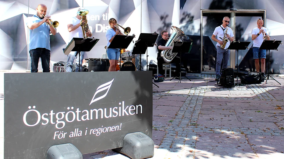 Under pandemin flyttade Östgötamusiken ut sina konserter. Nu är de tillbaka inomhus med den nya crusellserien 2022/2023.
