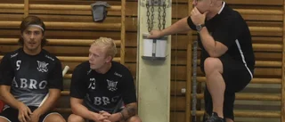 Herrarnas serie pausas också: "Vi tränar vidare"