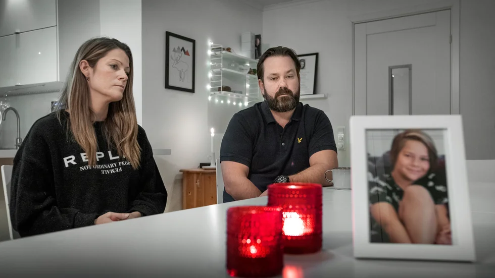 Ett halvår har gått sedan deras son Alex Suikki Rojas dog. Föräldrarna Caroline Rojas och Daniel Suikki vill hålla hans minne levande.