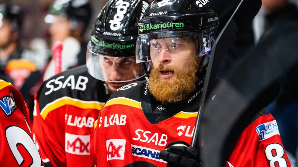 Linus Klasen och Niklas Olausson ser ut att delas upp i olika kedjor mot Rögle på torsdag.