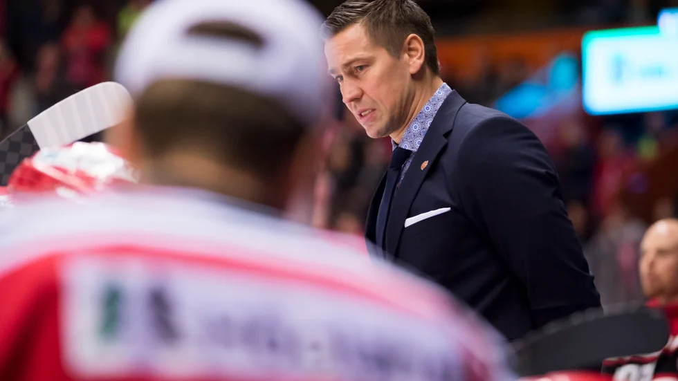 Pär Styf, tidigare assisterande tränare för Modo, är nu huvudtränare efter Ville Nieminen. Arkivbild.