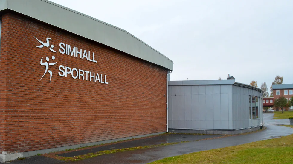 Simhallen i Norsjö är stängd för allmänheten från och med idag.