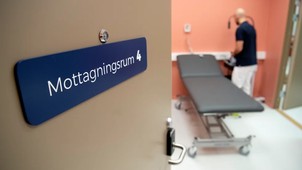 Fler missnöjda patienter i öst. Patientnämndens rapport visar att den östra delen hade 162 klagomål per 100 000 listade invånare, vilket kan jämföras med 120 per 100 000 listade i centrala länsdelen.