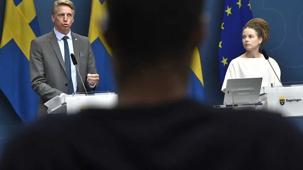 Kultursektorn välkomnar regeringens miljardstöd som presenterades av biträdande finansminister Per Bolund (MP) och kulturminister Amanda Lind (MP).