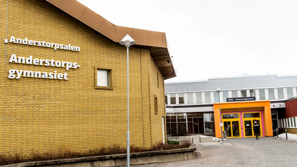 Försöket pågick i tre veckor – gymnasienämndens ordförande tänker driva saken vidare. 