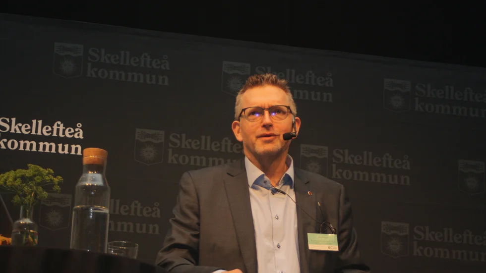 Isak From pratade mycket under valåret 2022/23. Totalt blev det tre timmar, 17 minuter och 22 sekunder. 