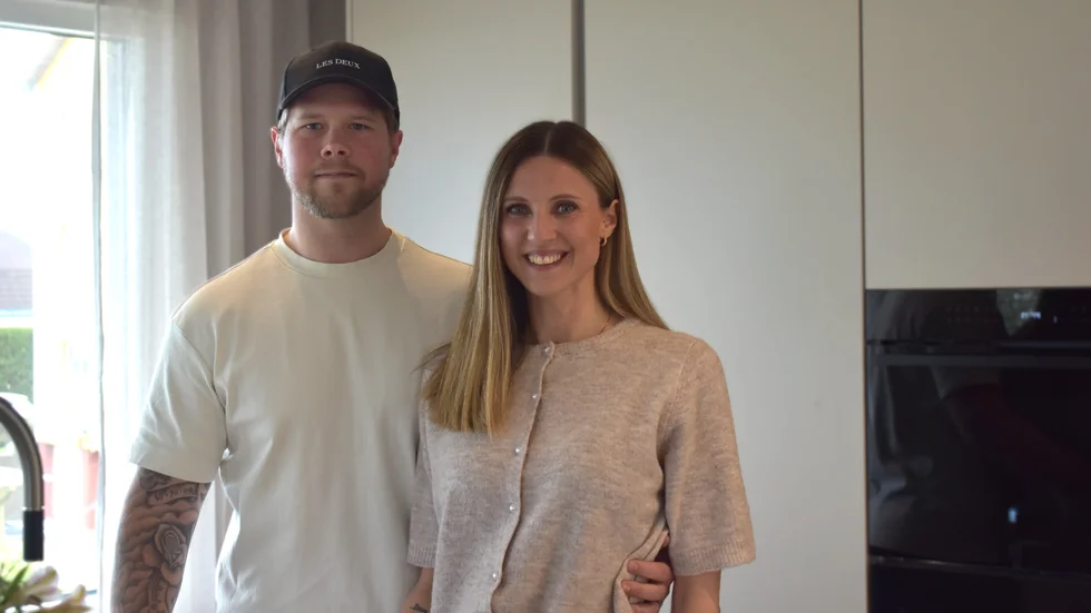 Personligt, praktiskt och proffsigt. Så fick Victor och Olivia sitt drömkök.