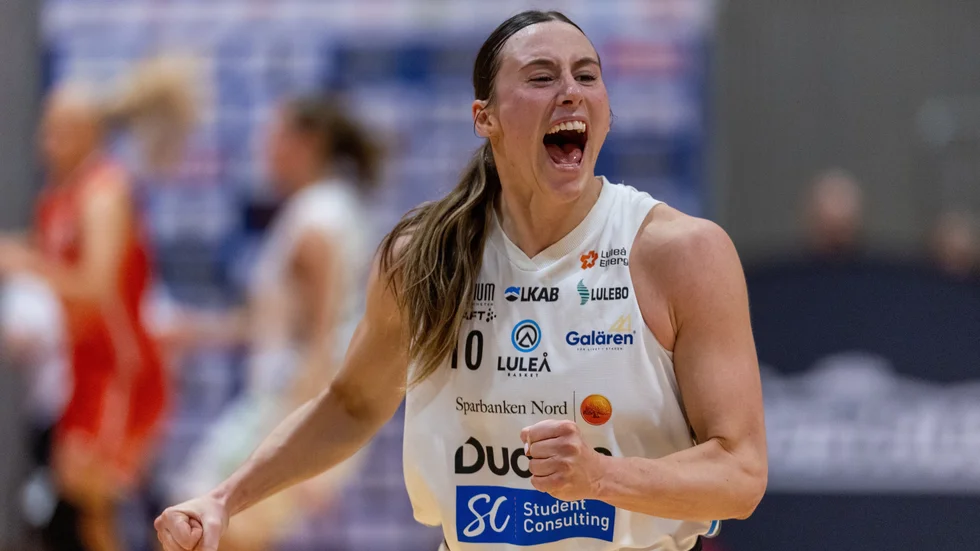 Mehryn Kraker gjorde en ny otroligt fin prestation i final 2 borta mot Högsbo.