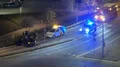 Körde rakt in i räcke vid rondell