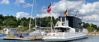 Restaurangbåten borta – hit bogserades den
