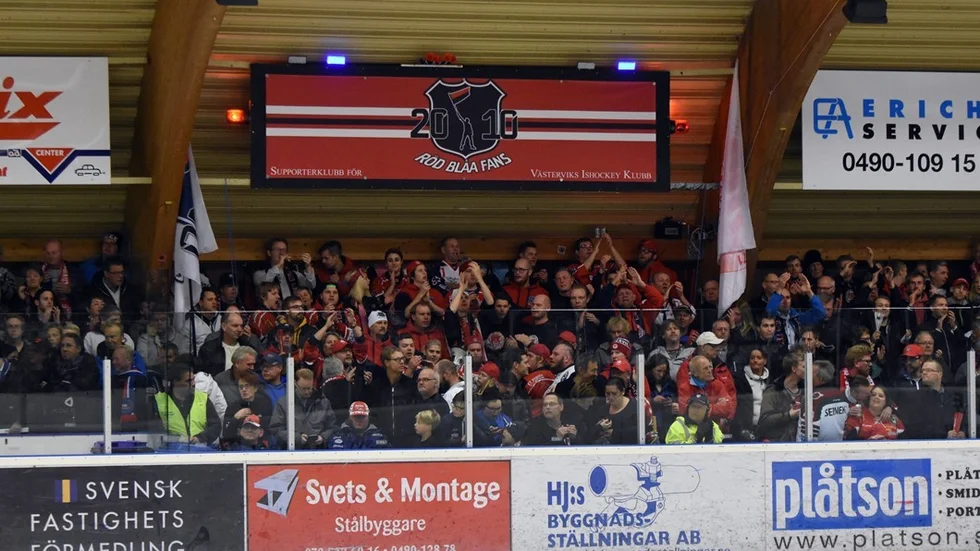 Västerviks hockeyfans har fått skrika ut i glädjevrål många gånger den här säsongen. Mycket tyder på att VIK tar sig till slutspelsserien.