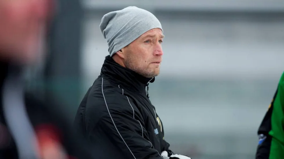 Stabil seger. Dennis Gustavsson, tränare i Derby, behövde aldrig känan sig nervös.