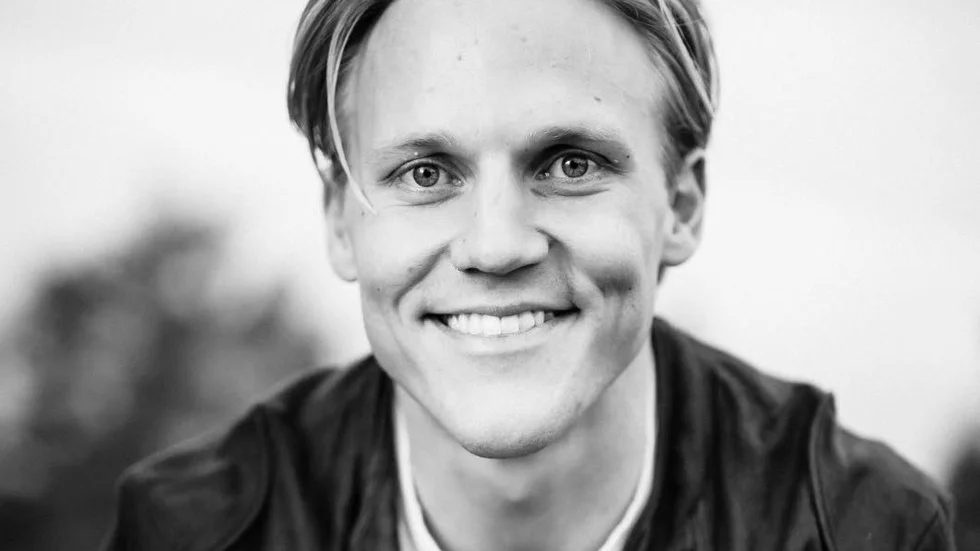 – Det går att förmedla empati och medmänsklighet via text. Det är alltså möjligt att bygga en terapeutisk relation utan att faktiskt träffas, säger psykologstudenten Erik Wallner.