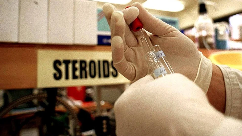 En Piteåbo i 45-årsåldern döms för dopningsbrott för att ha förvarat flytande testosteronpreparat i bostaden. (Arkivbild)