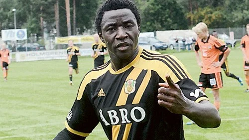 Lansana Kamara gjorde mål och var en av matchens bästa spelare i VIF-segern.