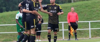 FOTBOLLSEXTRA: Anfallsesset på väg att förlänga