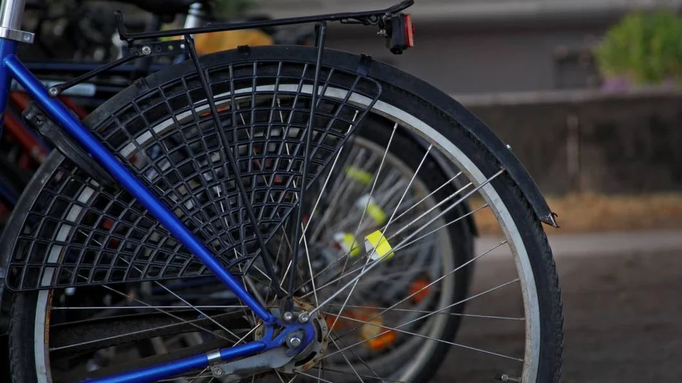 Den som använder sin cykel behöver bara släppa lappen i närmsta papperskorg.