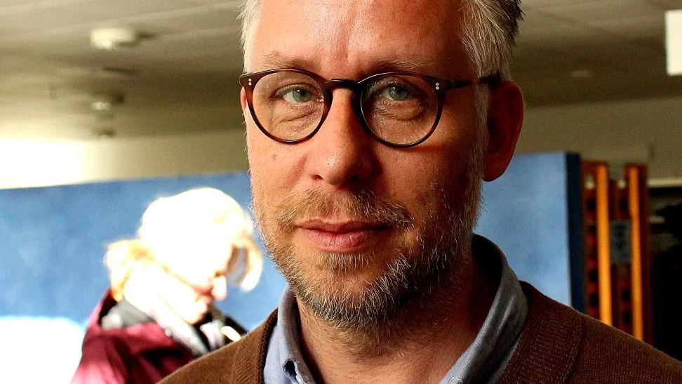 Po Tidholm, journalist och författare.