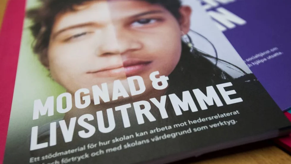 MATERIAL. "Mognad & livsutrymme" är en del av det material som Länsstyrelsen Östergötland har tagit fram som stöd i grundskoleundervinsning om bland annat hedersrelaterat våld och förtryck.