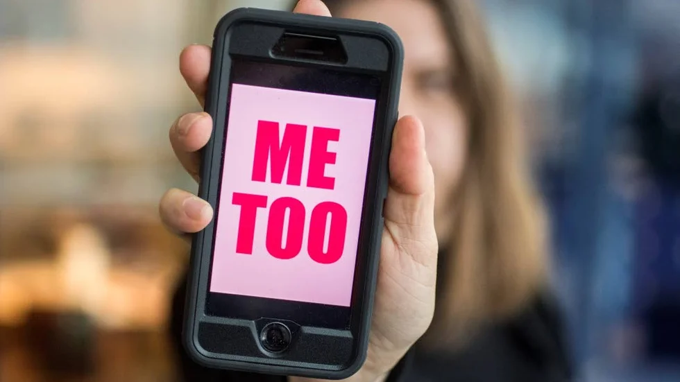 Metoo. Alla människor oavsett kön ska behandlas med respekt.