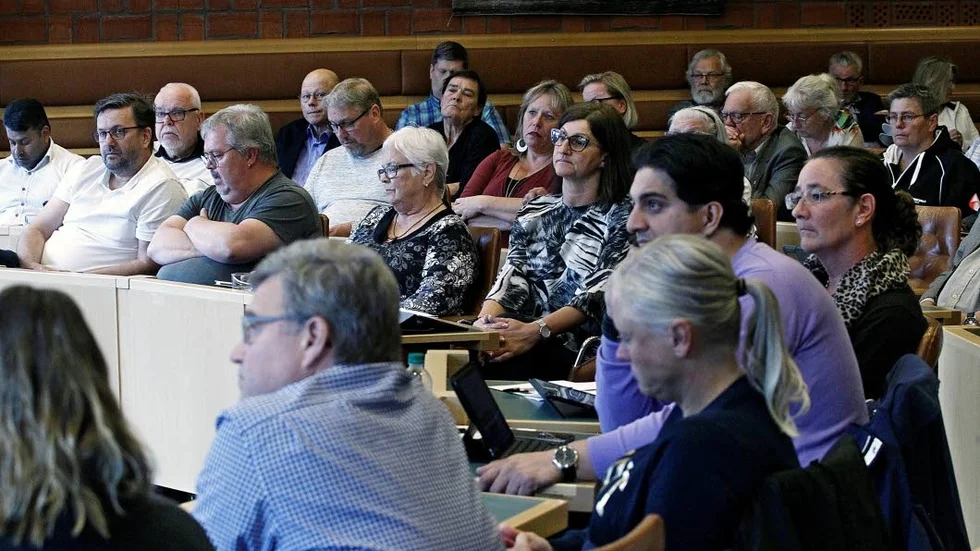 Den avgående fullmäktigeförsamlingen tog beslutet om att på prov webbsända kf:s möten nästa år.