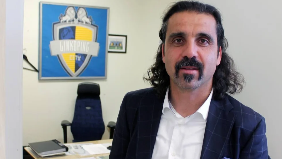 Linköping Citys manager Melke Alan berättar om sitt arameisk-syrianska landslag och hjärta när han gästar veckans Sportsnack.