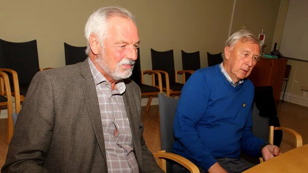 Samhällsbyggnadsnämnden, med bland andra Hans Måhagen (S) och Gösta Gustavsson (M), vill nu ha möjlighet att besluta om konkurrensprövning.
