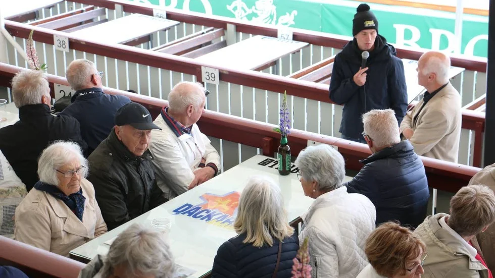 Speedwayföraren Joel Kling berättade om sitt liv som speedwayförare och utfrågades av Bosse Bergman.